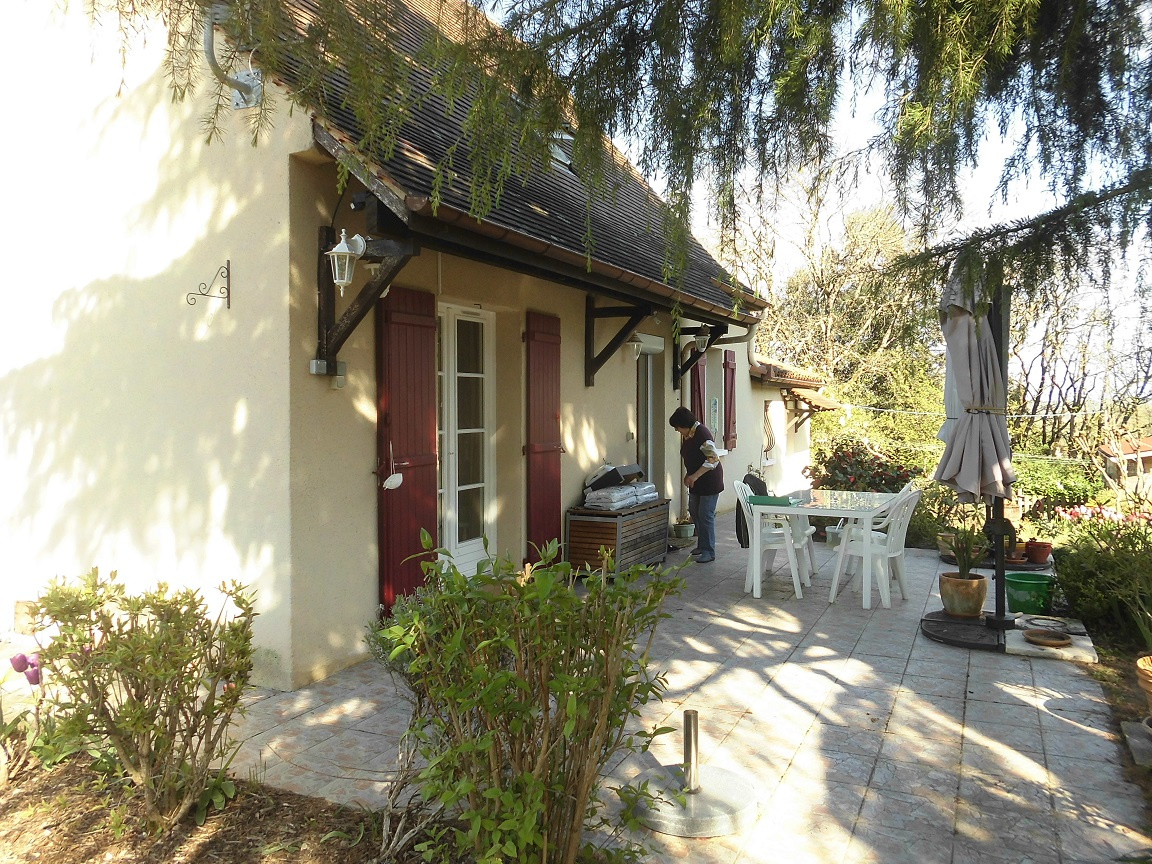 Maison à acheter terrasse à Salignac Eyvignes avec AGENCE PH 