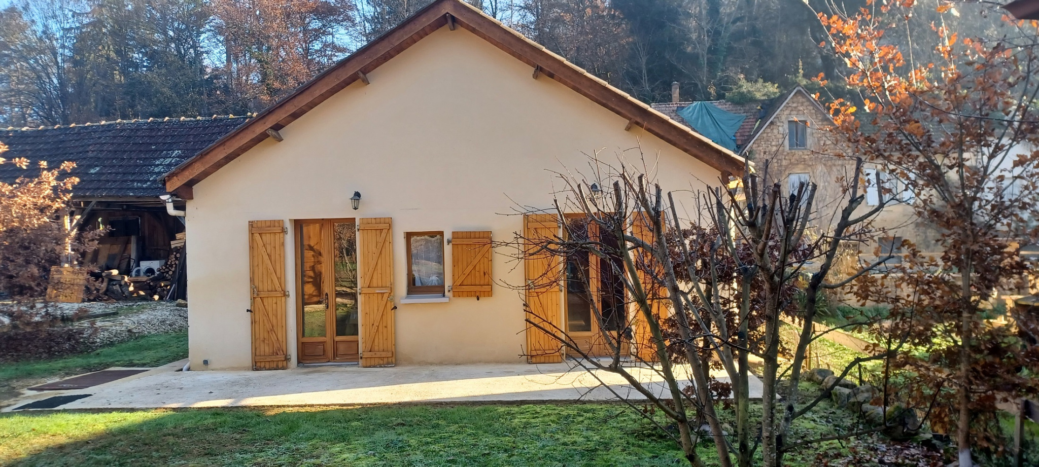 Agréable petite Maison avec jolie terrain + Hangar à Grolejac